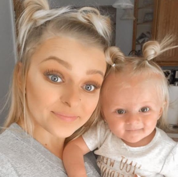 Meet your Posher, Paige - Picture 1 of 1